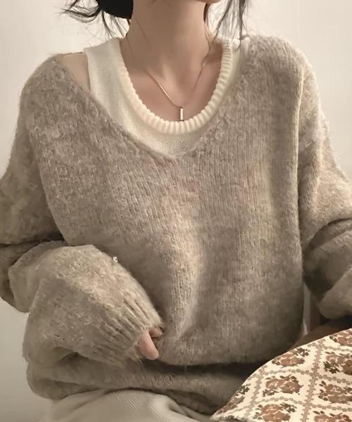 SHEPP(シープ)の「【2点セット】ニットタンクトップ+ Vネックニットトップス(ニット/セーター・レディース・ベージュ/サックスブルー/アイボリー/グレー・F)」の22枚目の写真