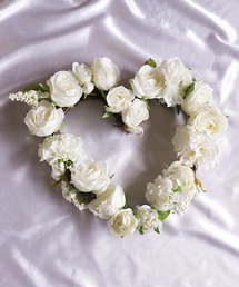 Salon de Lilas（サロンドリラ）の「ホワイトハートリース（インテリア雑貨）」