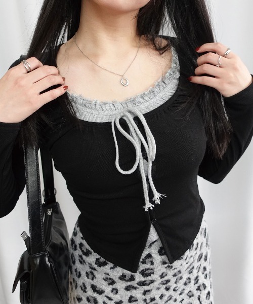 Lots of Love（ロッツオブラブ）の「フロントリボンレイヤードフリルトップス（Tシャツ/カットソー・レディース・アイボリー/グレー/ブラック・M）」の3枚目の写真