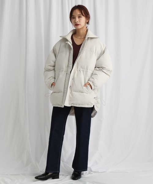 mysty woman（ミスティウーマン）の「リブネック中綿ブルゾン 600403（ダウンジャケット/コート・レディース・ブラック/アイボリー・FREE）」の3枚目の写真