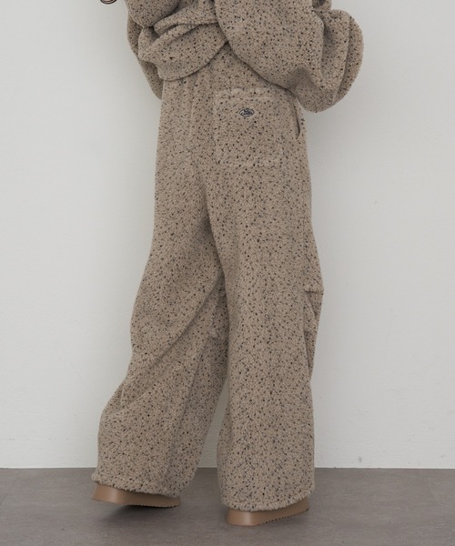 RAY CASSIN(レイカズン)の「フリースタックイージーパンツ(その他パンツ・レディース・チャコールグレー/ブルー/ベージュ系その他2・FREE)」の1枚目の写真