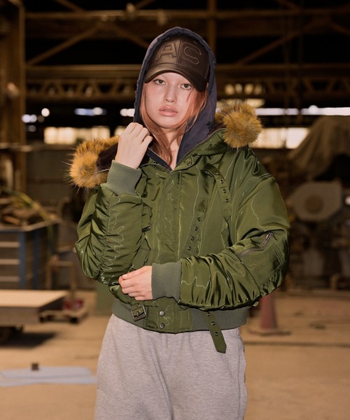 ACLENT（アクレント）の「アイレットディティールジップフーディー（パーカー・レディース・アイボリー/ネイビー/レッド・FREE）」の10枚目の写真