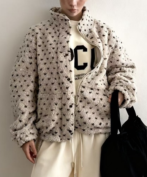 エスカーダ 総柄ジャケット フルーツ柄 size38 綿100% エスカーダ 総柄ジャケット フルーツ柄 size38 綿100% レディース