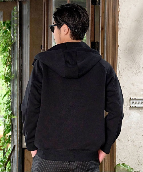 BENUSTA(ベヌスタ)の「『BENUSTA/ベヌスタ』袖リブ切り替えジップアップパーカー【GC】(パーカー・メンズ・チャコール/グレー/ブラック・XL/L)」の11枚目の写真