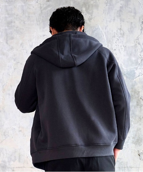 BENUSTA(ベヌスタ)の「『BENUSTA/ベヌスタ』袖リブ切り替えジップアップパーカー【GC】(パーカー・メンズ・チャコール/グレー/ブラック・XL/L)」の17枚目の写真