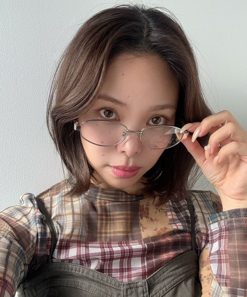 SANSeLF(サンセルフ)の「【SANSeLF】 クラシックオーバルメタルアイウェア saa25a168(メガネ・レディース・シルバー・FREE)」の1枚目の写真