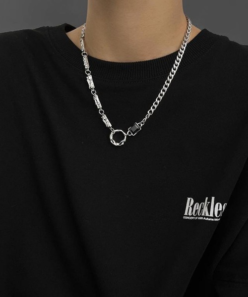 UP START(アップスタート)の「ブラックストーンモチーフネックレス(RO)(ネックレス・レディース・シルバー系その他2/シルバー系その他4/シルバー系その他/シルバー系その他3・FREE)」の12枚目の写真