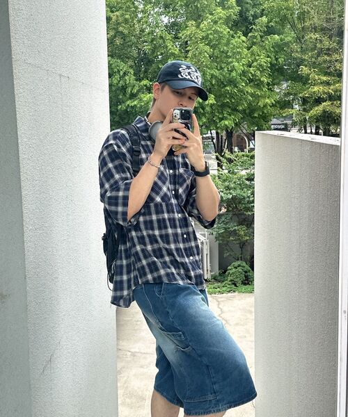 VTWO(ブイツー)の「ワイドカーペンターバミューダデニムパンツ (BLUE)(その他パンツ・メンズ・その他・SMALL/MEDIUM/LARGE)」の4枚目の写真