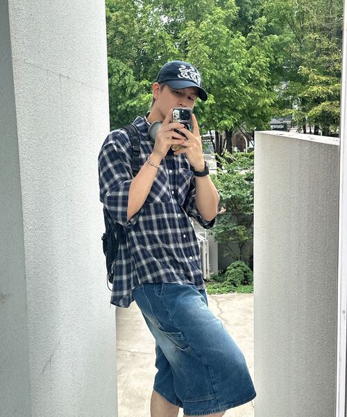 VTWO(ブイツー)の「ワイドカーペンターバミューダデニムパンツ (BLUE)(その他パンツ・メンズ・その他・SMALL/MEDIUM/LARGE)」の5枚目の写真