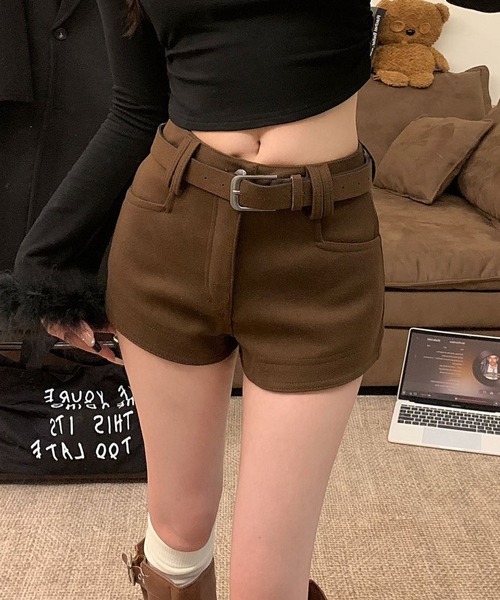 MAISON DE THERESE(メゾン ド テレーズ)の「ベルト付きハイウエスト ウール ホットパンツ(その他パンツ・レディース・ダークグレー/ブラウン/ブラック・S/M/L/XL)」の3枚目の写真