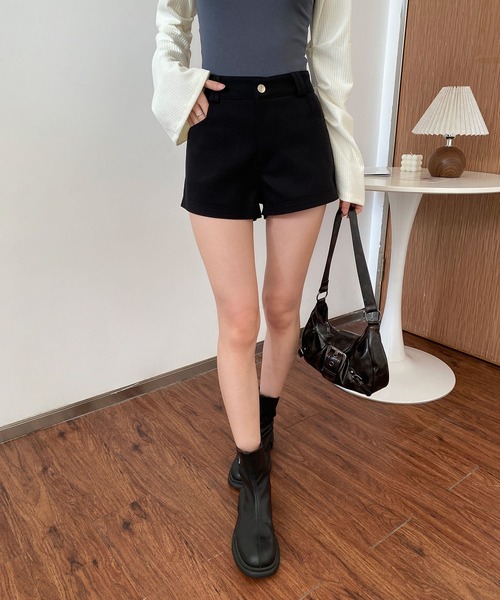 MAISON DE THERESE(メゾン ド テレーズ)の「ベルト付きハイウエスト ウール ホットパンツ(その他パンツ・レディース・ダークグレー/ブラウン/ブラック・S/M/L/XL)」の16枚目の写真