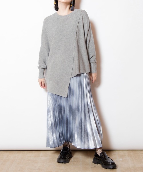 OSMOSIS（オズモーシス）の「2WAYアシンメトリーニットプルオーバー（ニット/セーター・レディース・ライトベージュ/グレー/ブラック・ONE SIZE）」の10枚目の写真