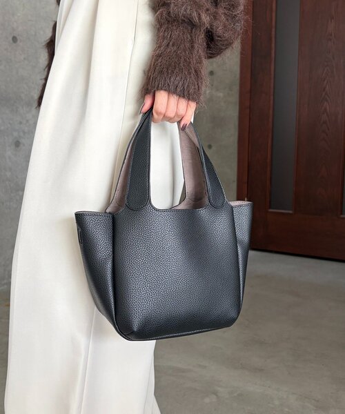 CAPRICIEUX LE'MAGE（カプリシューレマージュ）の「3roomシュリンクバッグ（ショルダーバッグ・レディース・アイボリー/ブラック/キャメル・FREE）」の3枚目の写真