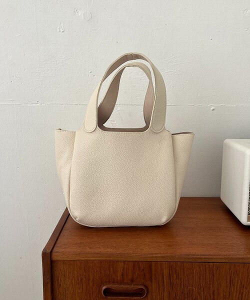 CAPRICIEUX LE'MAGE（カプリシューレマージュ）の「3roomシュリンクバッグ（ショルダーバッグ・レディース・アイボリー/ブラック/キャメル・FREE）」の10枚目の写真