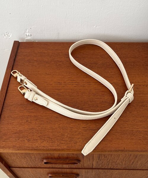 CAPRICIEUX LE'MAGE（カプリシューレマージュ）の「3roomシュリンクバッグ（ショルダーバッグ・レディース・アイボリー/ブラック/キャメル・FREE）」の15枚目の写真