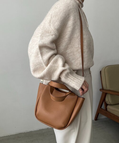 CAPRICIEUX LE'MAGE（カプリシューレマージュ）の「3roomシュリンクバッグ（ショルダーバッグ・レディース・アイボリー/ブラック/キャメル・FREE）」の17枚目の写真