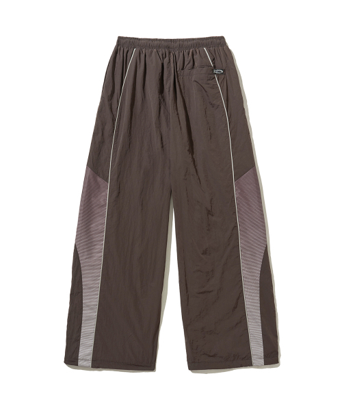 PHYPS MOTORCYCLE(フィップスモーターサイクル)の「Speed Track Solid nylon Pants Brown(スウェットパンツ・レディース・その他・LARGE/X-LARGE/SMALL/MEDIUM)」の4枚目の写真