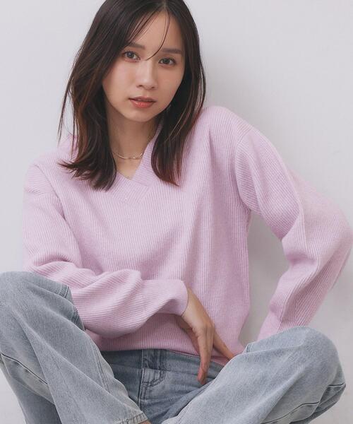 index(インデックス)の「片畦Vネックボクシーパフニット【洗濯機OK】(ニット/セーター・レディース・ピンク/チャコール/ベージュ系その他7/サックスブルー/グレー・00)」の5枚目の写真
