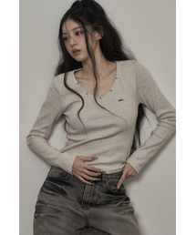 KHAKIPOINT（カーキポイント）の「Damage Stud T-shirt (beige)（Tシャツ/カットソー）」