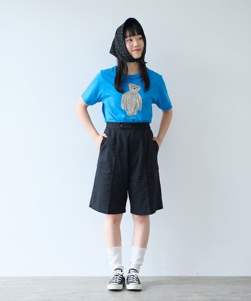 bulle de savon(ビュルデサボン)の「くまのぬいぐるみ刺繍Tシャツ(Tシャツ/カットソー・レディース・ブルー/ブラウン/イエロー・FREE)」の21枚目の写真