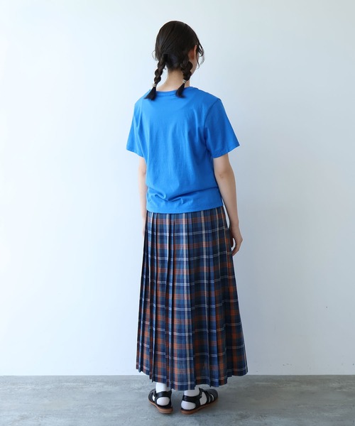 bulle de savon(ビュルデサボン)の「くまのぬいぐるみ刺繍Tシャツ(Tシャツ/カットソー・レディース・ブルー/ブラウン/イエロー・FREE)」の17枚目の写真