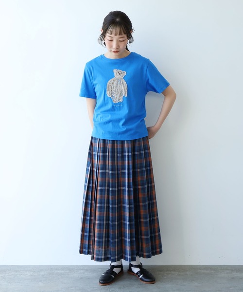 bulle de savon(ビュルデサボン)の「くまのぬいぐるみ刺繍Tシャツ(Tシャツ/カットソー・レディース・ブルー/ブラウン/イエロー・FREE)」の19枚目の写真