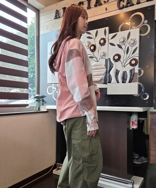 Loco Ocean(ロコオーシャン)の「チェック シャツ パーカー(シャツ/ブラウス・レディース・ピンク/ネイビー・M/L)」の14枚目の写真