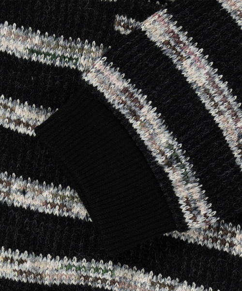 ENDOOR(エンドア)の「Needle crop cardigan (black stripe)(カーディガン/ボレロ・メンズ・ブラック・1/2)」の5枚目の写真