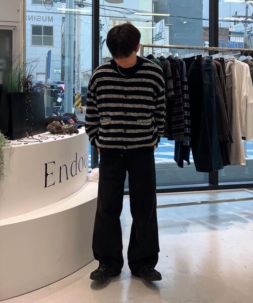ENDOOR(エンドア)の「Needle crop cardigan (black stripe)(カーディガン/ボレロ・メンズ・ブラック・1/2)」の6枚目の写真