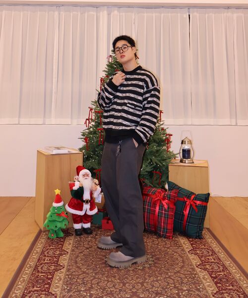 ENDOOR(エンドア)の「Needle crop cardigan (black stripe)(カーディガン/ボレロ・メンズ・ブラック・1/2)」の12枚目の写真
