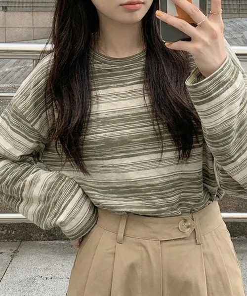 cammie(キャミー)の「柄トップス(Tシャツ/カットソー・レディース・カーキ/サックスブルー/ブラック・M/L)」の10枚目の写真