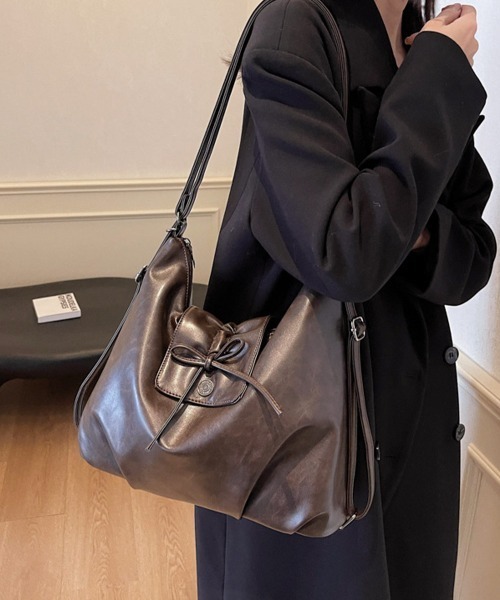 Miniministore(ミニミニストア)の「ショルダーバッグ フェイクレザーリュック(ショルダーバッグ・レディース・ブラック/ブラウン/キャメル・FREE)」の8枚目の写真