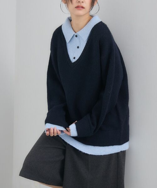 RETRO GIRL（レトロガール）の「レイヤード風襟付きNT（ニット/セーター・レディース・チャコールグレー/ベージュ/ブルー・FREE）」の3枚目の写真