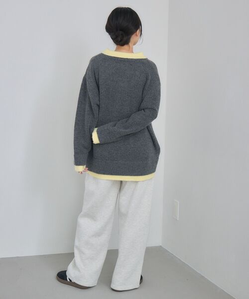 RETRO GIRL（レトロガール）の「レイヤード風襟付きNT（ニット/セーター・レディース・チャコールグレー/ベージュ/ブルー・FREE）」の12枚目の写真