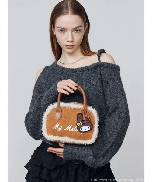 EMODA（エモダ）の「【マイメロディ】SHEARLING BOSTON BAG（ボストンバッグ・レディース・キャメル/ブラック・FREE）」の4枚目の写真