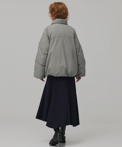 PUBLIC TOKYO(パブリックトウキョウ)の「ウールジャージフレアスカート(スカート・レディース・ネイビー/ホワイト・1/2)」の11枚目の写真