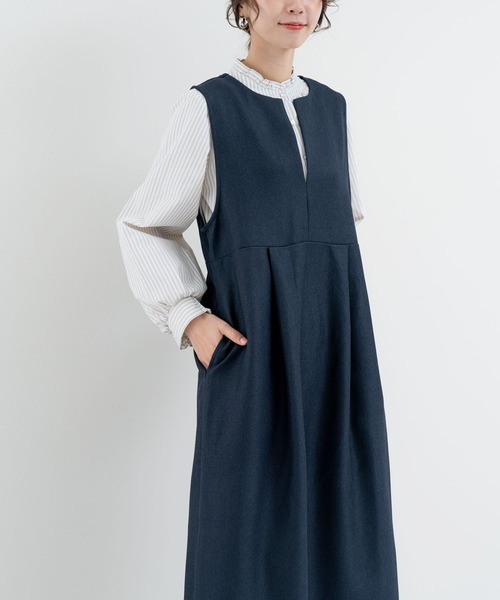 ANNA LUNA(アンナルナ)の「【ANNA LUNA】 さりげない甘さで、きちんと見えも叶う 衿 フリル ブラウス(シャツ/ブラウス・レディース・サックスブルー/オフホワイト・MEDIUM)」の9枚目の写真