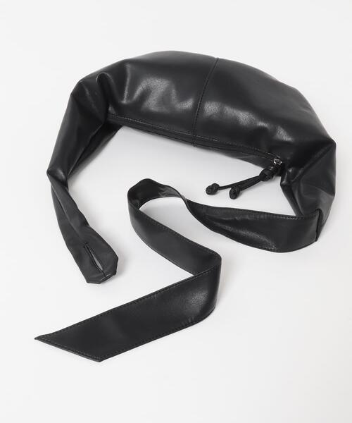 KBF(ケイビーエフ)の「ソフトイージーラウンドショルダーBAG(ショルダーバッグ・レディース・イエロー/ブラック・ONE)」の13枚目の写真