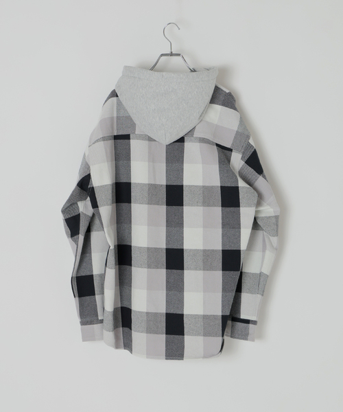 B.C STOCK（ベーセーストック）の「ビックチェック柄 フード シャツ（シャツ/ブラウス・メンズ・グレー/ブルー系その他/レッド・MEDIUM/LARGE）」の9枚目の写真