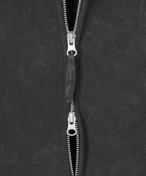 B.C STOCK（ベーセーストック）の「【ANTS & ELEPHANTS】ブリーチ加工 ショート丈 ダブルジップ裏毛パーカー（パーカー・メンズ・ブラック/レッド/ブラウン/ネイビー・LARGE/MEDIUM）」の15枚目の写真