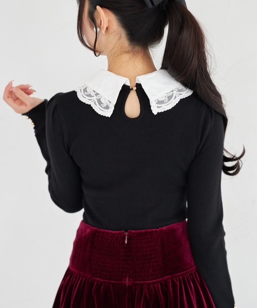 Suyunn(スユン)の「2WAY刺繍ボウタイリボン付きレース襟ニットプルオーバー(ニット/セーター・レディース・グレー/ブラック・M)」の7枚目の写真