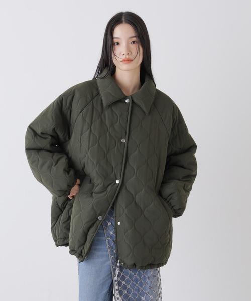 NANO universe(ナノユニバース)の「ひょうたんキルトラグランミドルコート(その他アウター・レディース・ブラック/ライトベージュ/カーキ・FREE)」の3枚目の写真