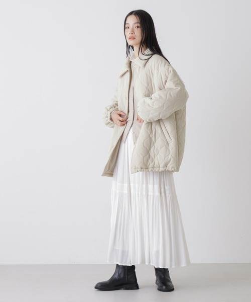 NANO universe(ナノユニバース)の「ひょうたんキルトラグランミドルコート(その他アウター・レディース・ブラック/ライトベージュ/カーキ・FREE)」の17枚目の写真