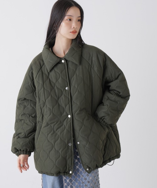 NANO universe(ナノユニバース)の「ひょうたんキルトラグランミドルコート(その他アウター・レディース・ブラック/ライトベージュ/カーキ・FREE)」の22枚目の写真