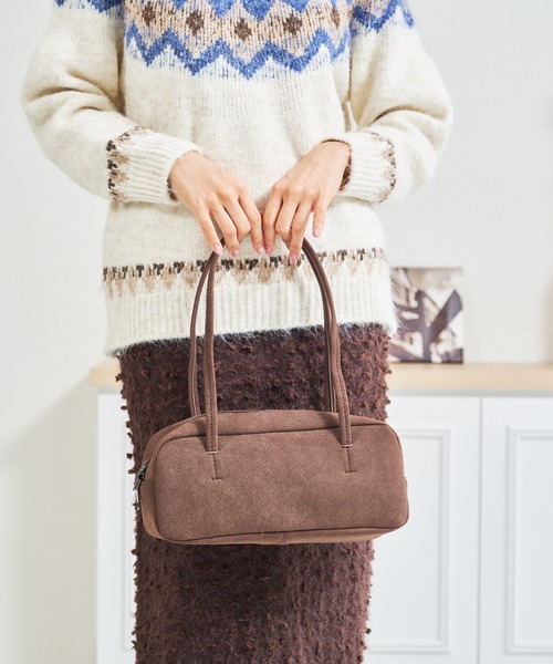 MISCH MASCH(ミッシュマッシュ)の「一部店舗限定 ロングハンドルスウェードボストンバッグ(ショルダーバッグ・レディース・ブラウン/カーキ・フリ-)」の14枚目の写真