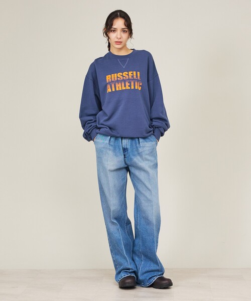 Russell Athletic(ラッセルアスレティック)の「【RUSSELL ATHLETIC / ラッセル アスレティック】Nu Blend Gradient Logo Sweat Crew / グラデーションロゴ スウェットクルー/ユニセックス(スウェット・メンズ・ホワイト/チャコールグレー/ネイビー・M/L)」の14枚目の写真