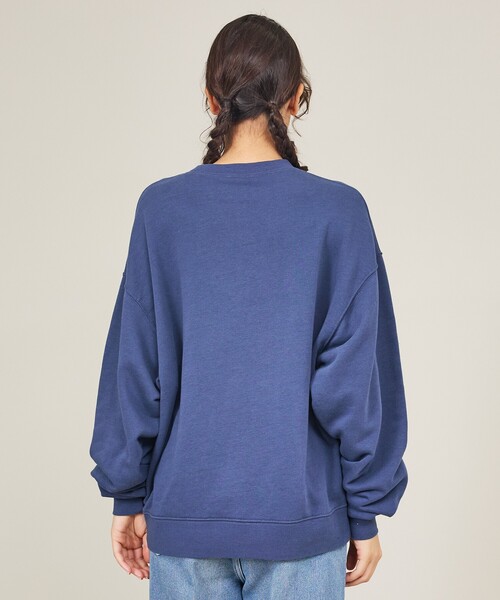Russell Athletic(ラッセルアスレティック)の「【RUSSELL ATHLETIC / ラッセル アスレティック】Nu Blend Gradient Logo Sweat Crew / グラデーションロゴ スウェットクルー/ユニセックス(スウェット・メンズ・ホワイト/チャコールグレー/ネイビー・M/L)」の18枚目の写真
