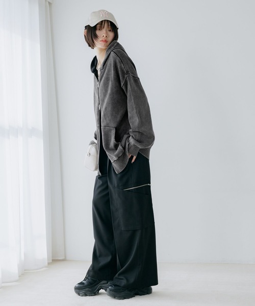 PAGEBOY（ページボーイ）の「デカポケZIPスラックス 【3color/2size】（スラックス・レディース・ブラック/カーキ/ベージュ・SMALL/MEDIUM）」の6枚目の写真