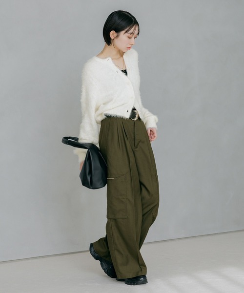 PAGEBOY（ページボーイ）の「デカポケZIPスラックス 【3color/2size】（スラックス・レディース・ブラック/カーキ/ベージュ・SMALL/MEDIUM）」の19枚目の写真