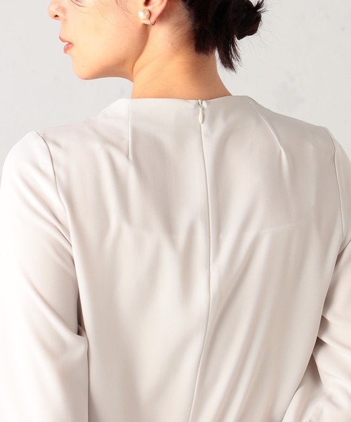 GALLORIA（ギャローリア）の「【お手入れ楽々･洗濯機で洗える】タックブラウス（シャツ/ブラウス・レディース・ホワイト/ライトグリーン/ライトベージュ・L/LL/M/S）」の10枚目の写真